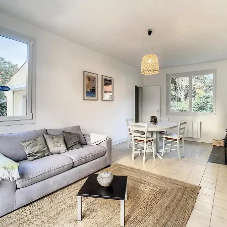Holiday home Maison De Plain Pied Au Calme, La A Pied ! *
